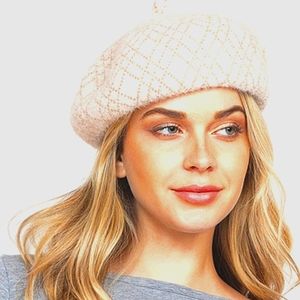LOVE IT RIAH FASHIONS Fleece Lined Beret with Line Accent Details (Ivory Only)